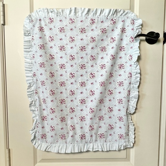 2 Simply Shabby Chic Window Box Light Blue Stripe Flowers
Pillow Shams Ruffled - Picture 4 of 8